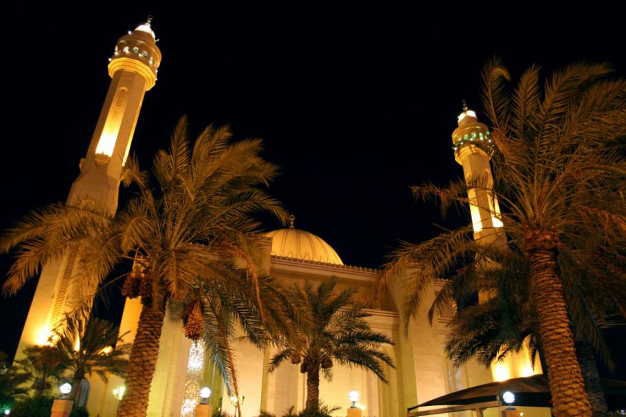 Bahrain-Al Fateh Grand Mosque-29JUL13-02