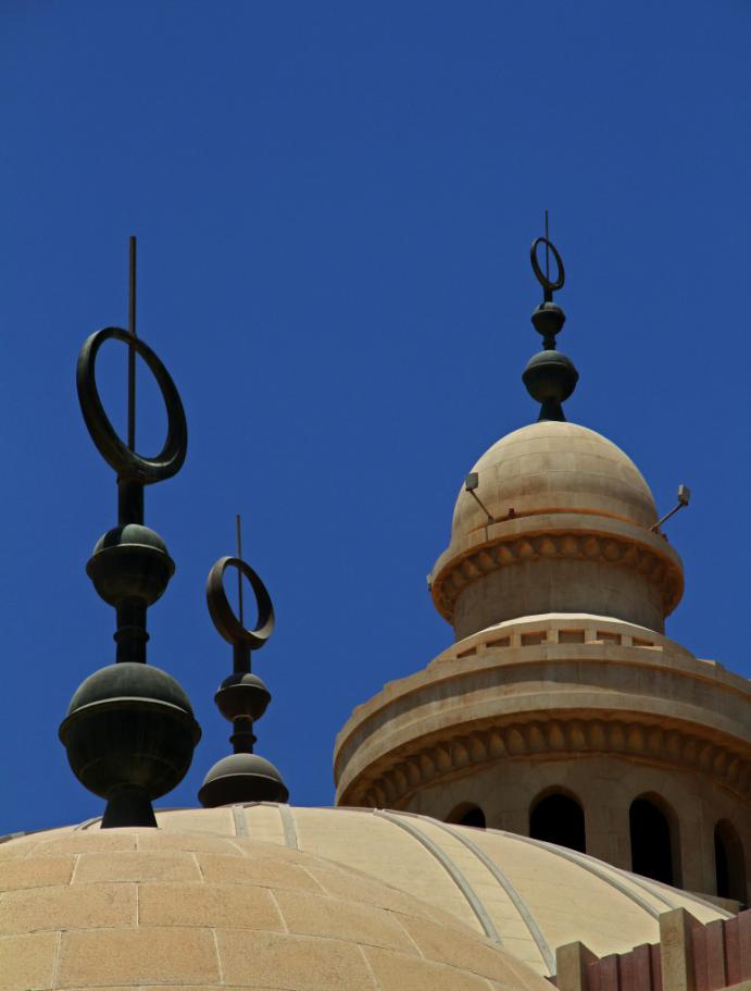 Bahrain-Al-FatehMosque-11AUG13-51