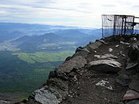 MtFuji-17JUL04-23.JPG (79935 bytes)