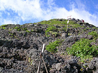 MtFuji-27JUN04-35.JPG (201009 bytes)