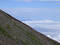 MtFuji-27JUN04-39.JPG (106410 bytes)