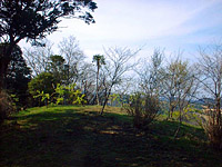 Japan-MAR04-Ogusuyama-III-04.JPG (106209 bytes)