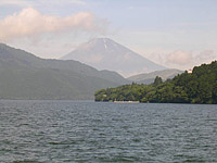 LakeAshi-19JUN04-02.JPG (72828 bytes)