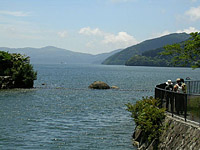 LakeAshi-19JUN04-06.JPG (101183 bytes)