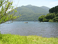 LakeAshi-19JUN04-08.JPG (145910 bytes)