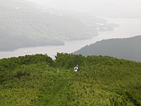 LakeAshi-23JUL04-22.JPG (72410 bytes)