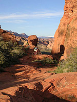 images/Trails/Utah-StGeorge/RoadTrip2005-Day2-ChurchRocks-20.jpg